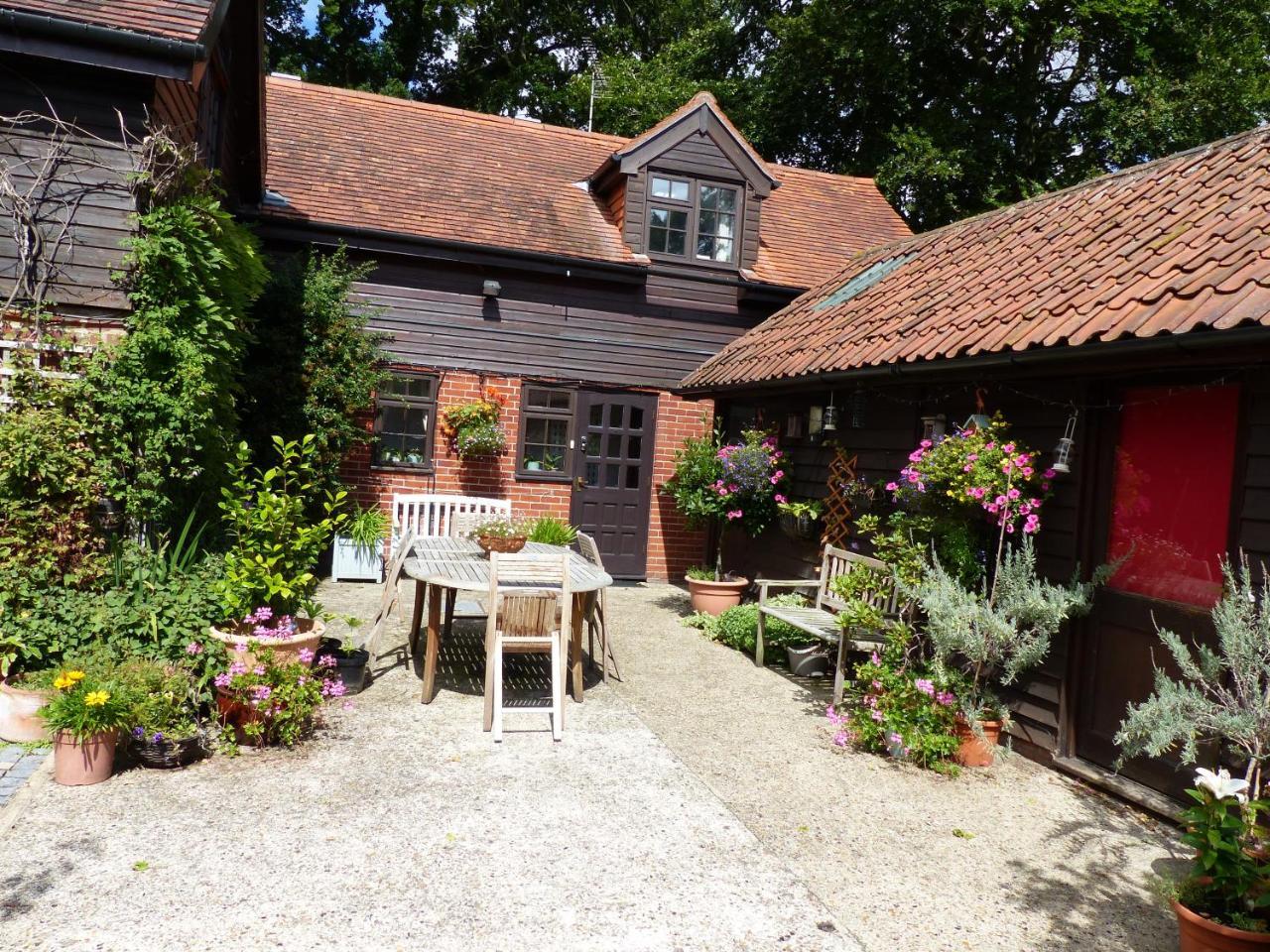 Bed and Breakfast The Old Pear Tree Whepstead Exterior foto